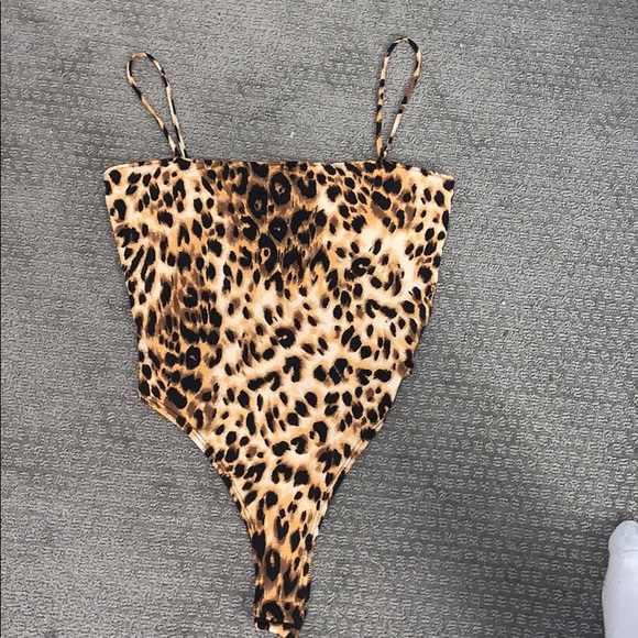 Cheetah print bodysuit - Picture 1 of 1